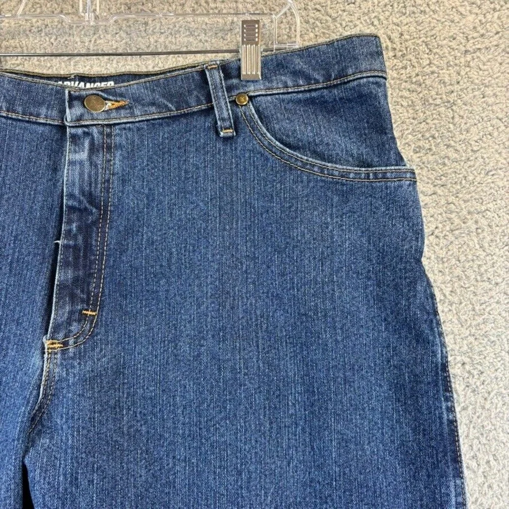 Wrangler 47 Advanced Comfort Mens 40x30 Regular Fit Western Medium Wash Jeans